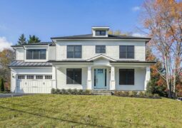 The McLean Hamlet
