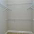 Web_Upper Level-Walk in closet_2