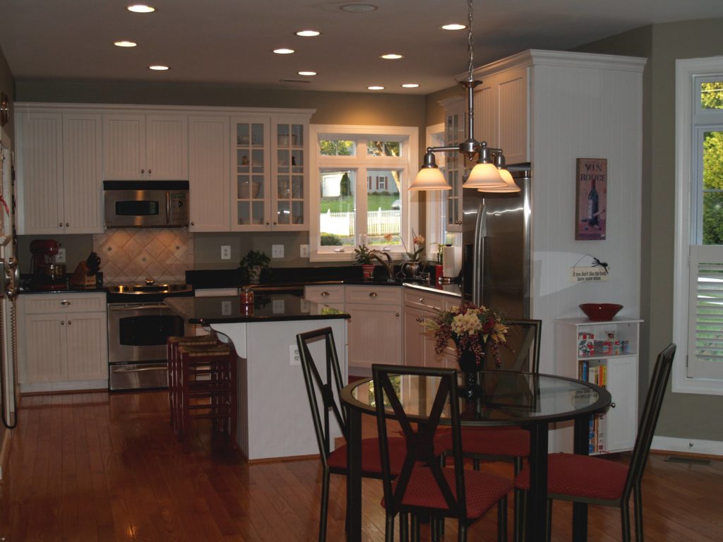 Kitchen and Nook light