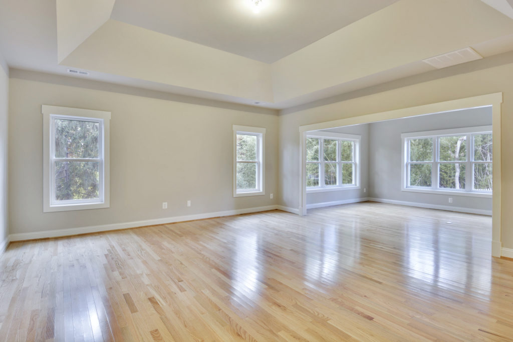 upper-level-master-bedroom-_dsc9335